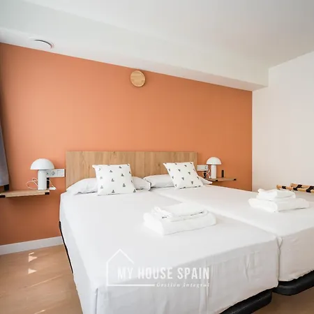 Myhousespain - Edificio Vanguardia Χιχόν