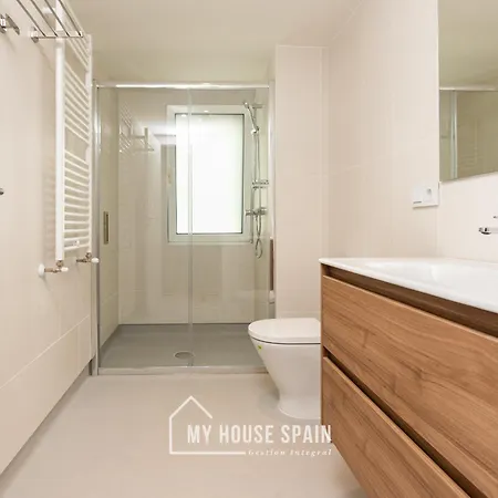 Myhousespain - Edificio Vanguardia Χιχόν